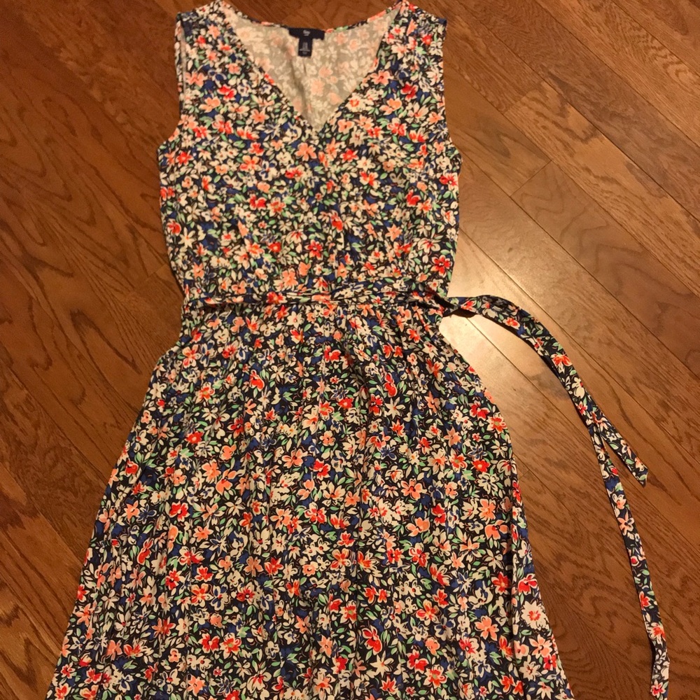 Gap floral dress